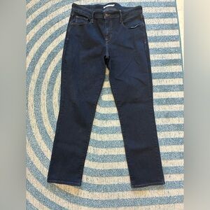 Levi’s Classic Mid rise Skinny